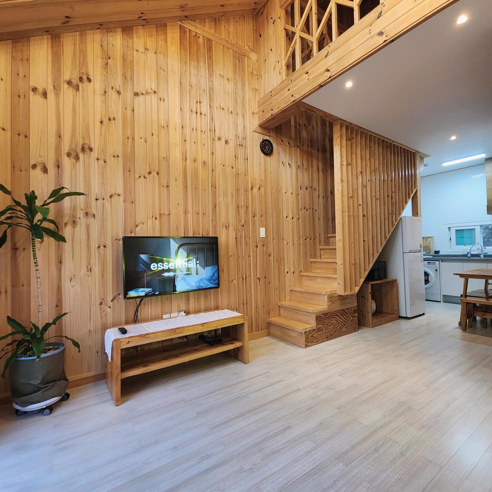 Jeju 542 Pension Согвіпо Екстер'єр фото