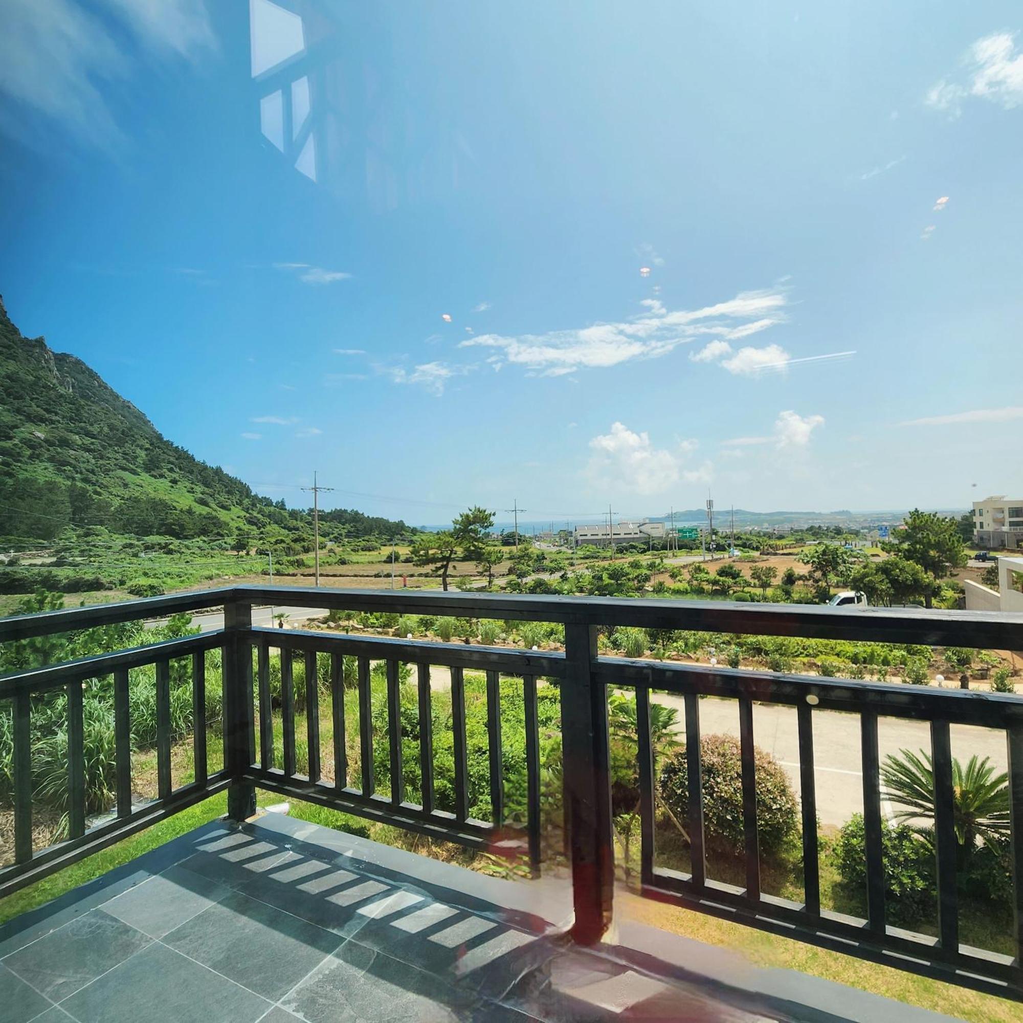 Jeju 542 Pension Согвіпо Екстер'єр фото