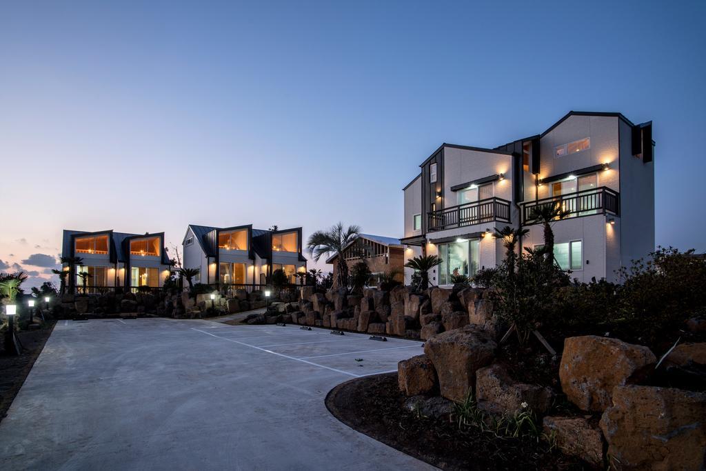 Jeju 542 Pension Согвіпо Номер фото